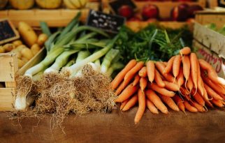 Grab Fresh Groceries at the Falls Church Farmers’ Market